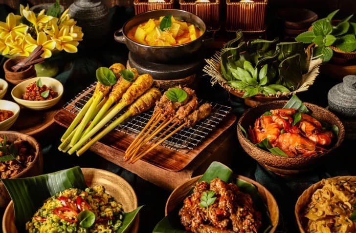 Balinese warung food — satay, sambal, and traditional dishes near Pemuteran
